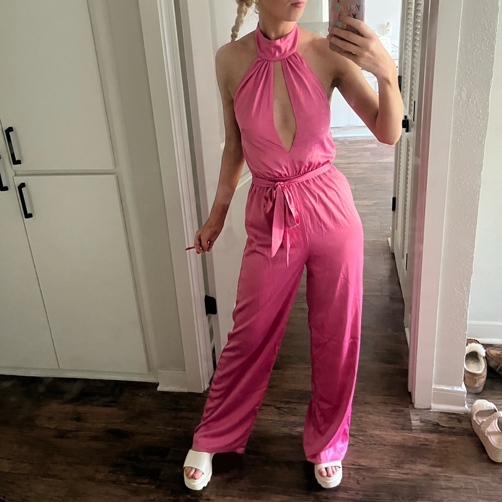 Revolve Janece Keyhole Jumpsuit - Size XS
